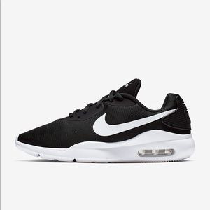 Nike air max oketo black